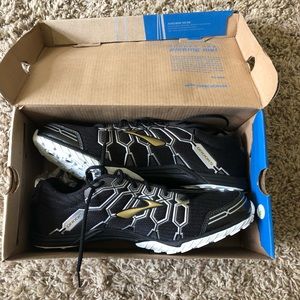 Brook’s track and field shoes